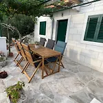 Pelargonia マカルスカ