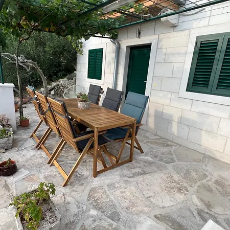 Pelargonia Makarska